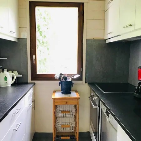 Apartment Moderne 3 Pieces Avec Wifi Et Parking Couvert A - Fr-1-629-11 *